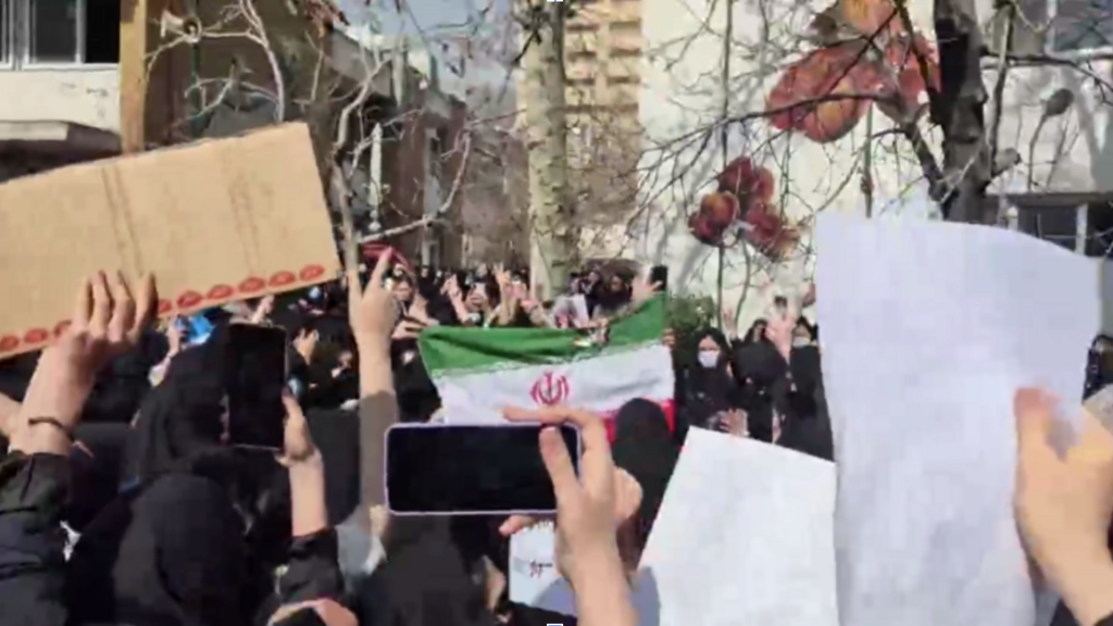 Clashes have escalated in Iranian universities following attacks on students by Basij forces