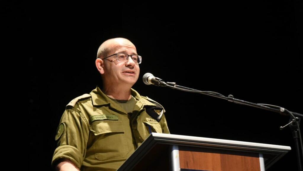 הוועדה: "לא נפל דופי בטוהר המידות של גופמן". גרוניס בדעת מיעוט: להמשיך לבחון