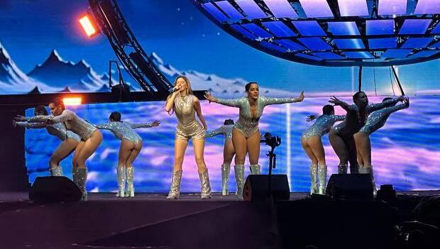 ההופעות במסיבה המוגזמת של Wiz | צפו