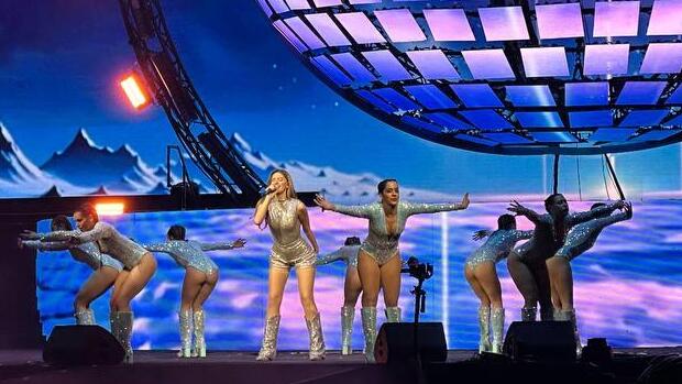 אודיה במסיבת פורים של וויז