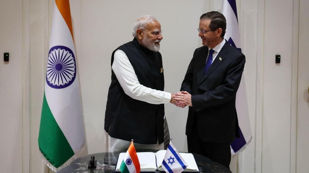 פגישתם של הרצוג ומודי