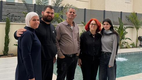 הביקור אצל בני משפחת דיאב בטמרה