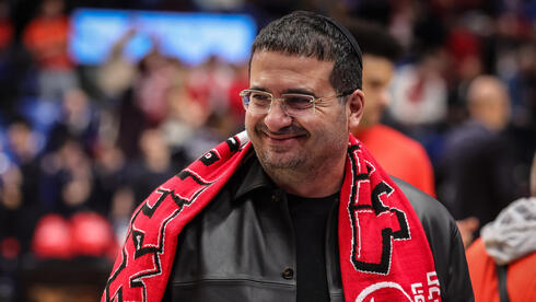 בעלי הפועל ת"א עופר ינאי