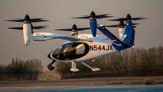 אובר תשיק מוניות מעופפות כבר ב-2026