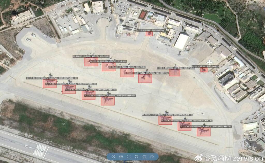 מטוסים אמריקניים בכרתים