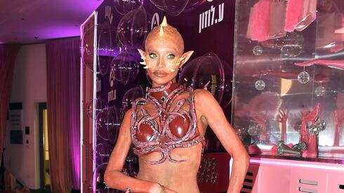 עקפה את כולם