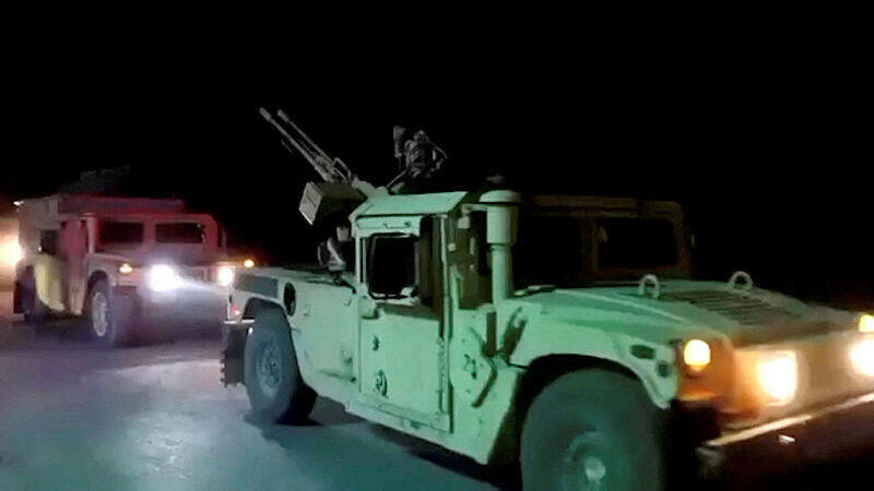 כוחות הטליבאן מסיירים לאורך הגבול עם פקיסטן