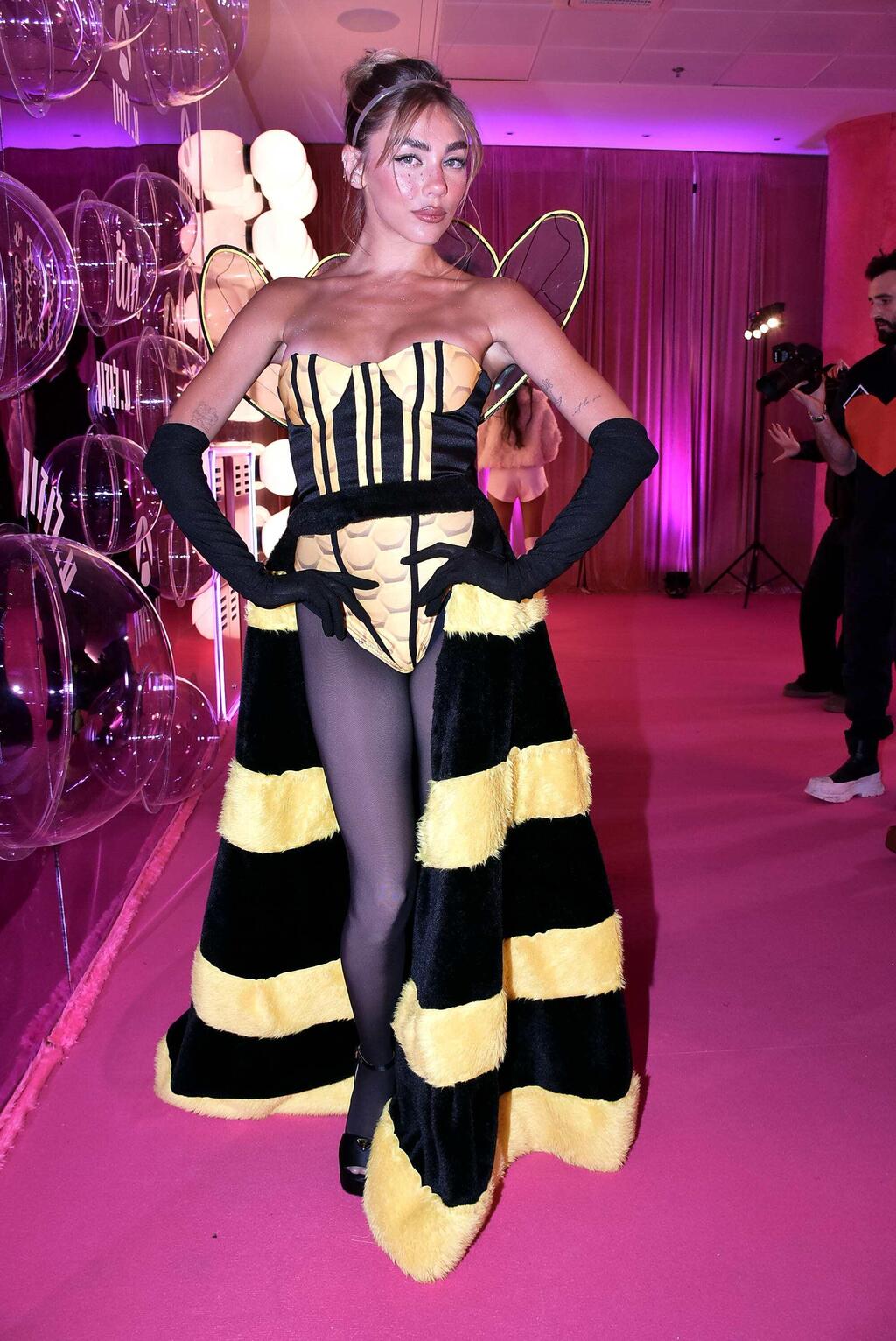 שלום לדבורה מאיה