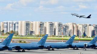 מטוסי תדלוק אמריקניים בנתב"ג