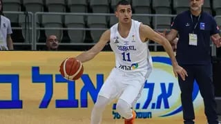 שחקן נבחרת ישראל בכדורסל ים מדר