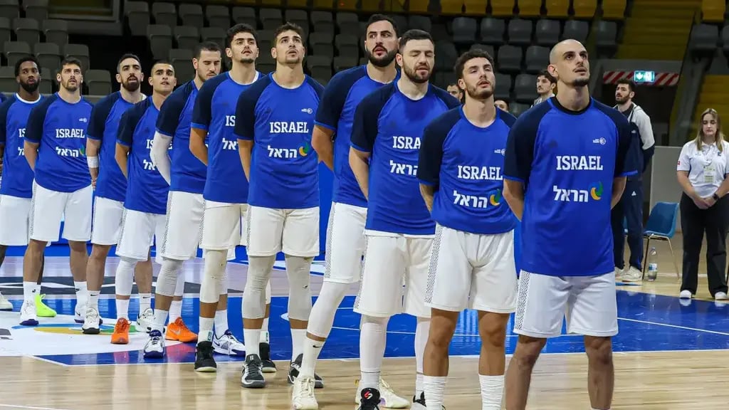Israel's national basketball team (Photo: FIBA website) נבחרת ישראל בכדורסל