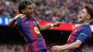 לאמין ימאל חוגג עם פרמין לופז