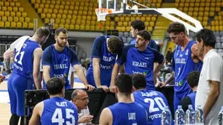 בנבחרת שוברים את הראש איך לחזור ארצה מקפריסין