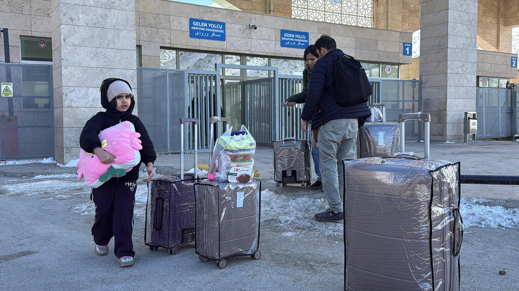מעבר הגבול קאפיקוי בגבול בין טורקיה ל איראן