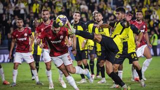 שחקן הפועל באר-שבע אור בלוריאן מול שחקן בית"ר ירושלים ירדן כהן