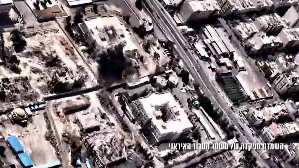 תיעוד מהמטס של חיל האוויר בלב טהרן