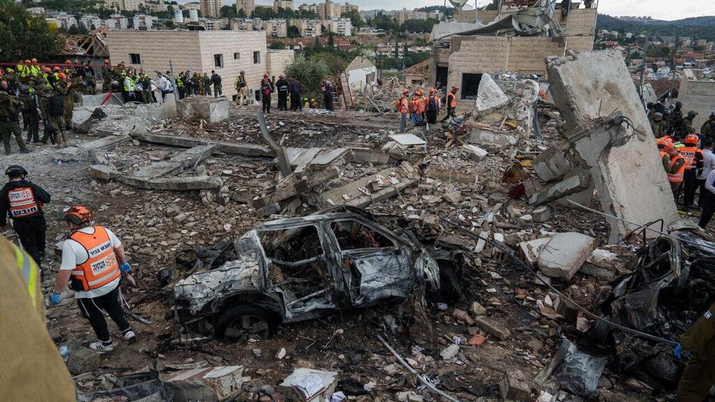 זירת הפגיעה בבית שמש