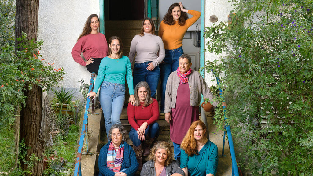 בניין שכולו נשים