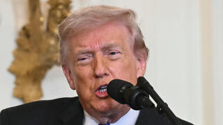 נשיא ארה"ב דונלד טראמפ הבית הלבן טקס ל וטרנים ידבר על איראן