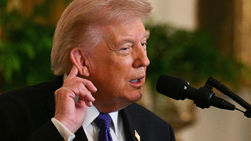 נשיא ארה"ב דונלד טראמפ הבית הלבן טקס ל וטרנים ידבר על איראן