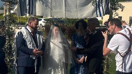 החופה בקיבוץ שלוחות