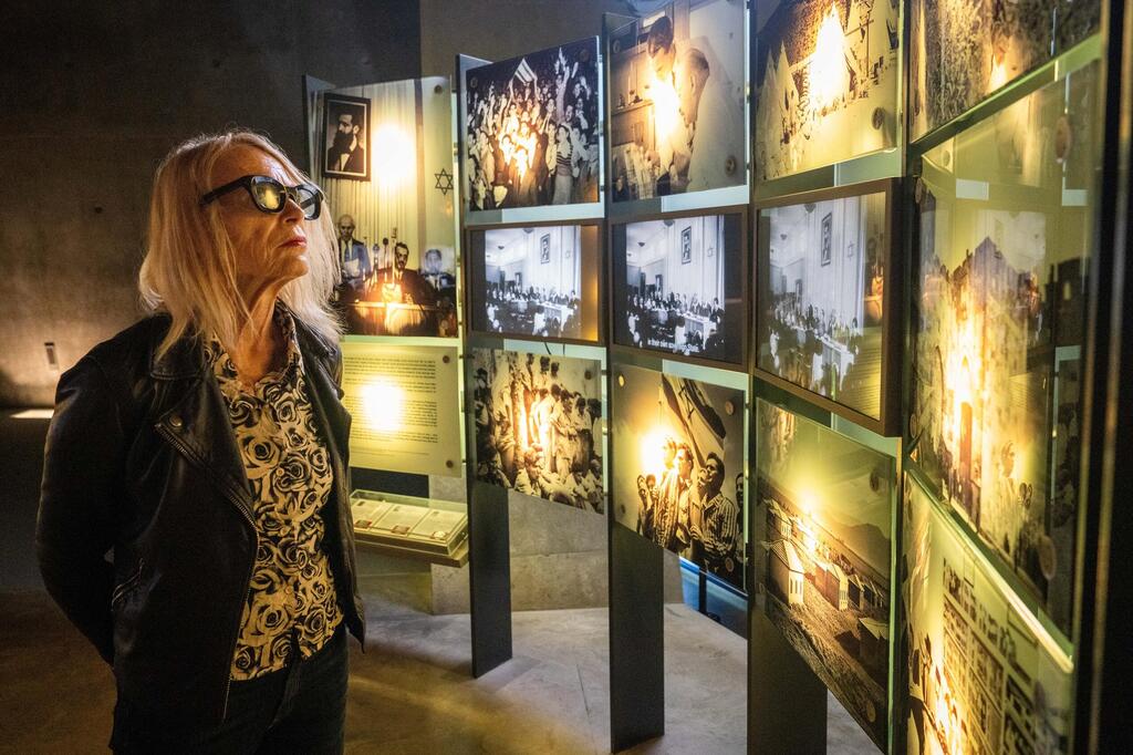 לור אדלר במוזיאון יד ושם 