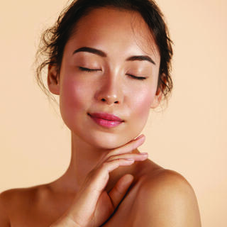 עור פנים זוהר  