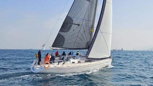 היאכטה של שליו