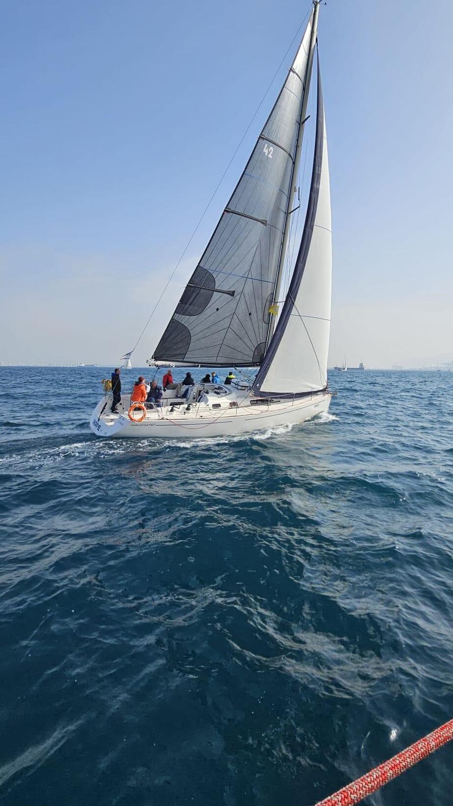 Shalev's yacht (Photo: Shalev Zomer) היאכטה של שליו