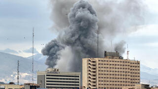 בישראל מייחסים "יצר התאבדותי" לשלטון באיראן