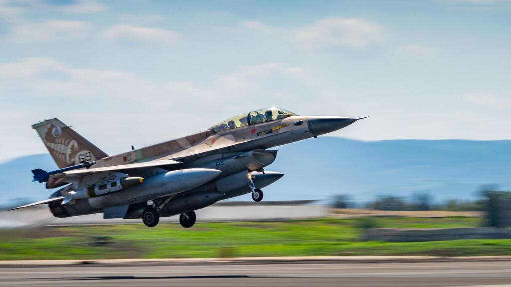 Самолеты ВВС Израиля во время операции "Львиный рык" (Фото: пресс-служба ЦАХАЛа ) מטוסי חיל האוויר במבצע "שאגת הארי"