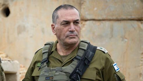 הרמטכ״ל, רב-אלוף אייל זמיר, בהערכת מצב בפיקוד הצפון
