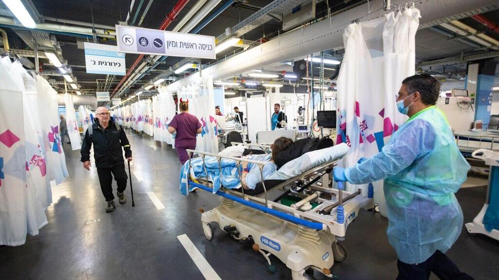 Отделения больницы "Рамбам" на подземной парковке (Фото: Гиль Нахуштан) בית החולים התת-קרקעי ברמב"ם בימי מלחמת שאגת הארי