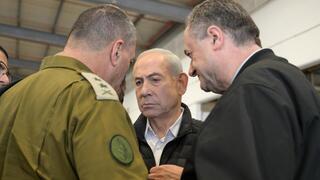 נתניהו, כ"ץ וזמיר בבסיס פלמחים
