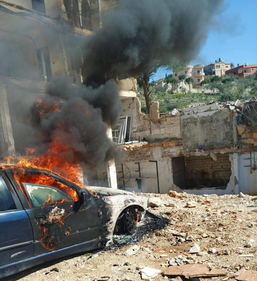 Israeli drone struck a vehicle in the southern Lebanese village of Yohmor al-Shaqif תקיפת רכב בדרום לבנון