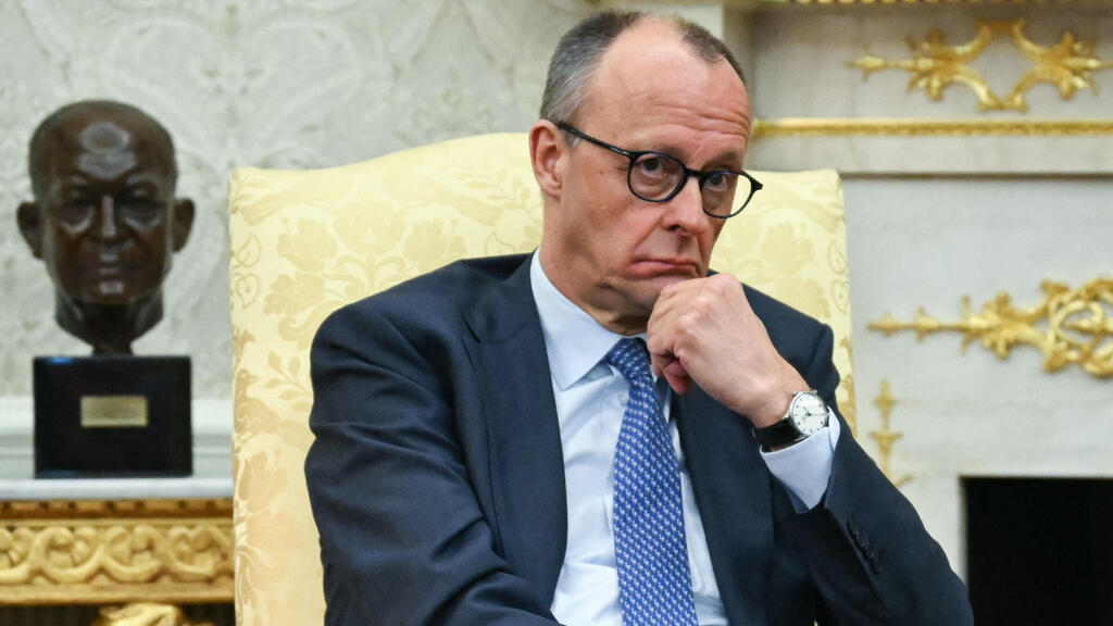 דונלד טראמפ וקנצלר גרמניה פרידריך מרץ בבית הלבן