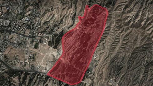 אילוסטרציית מתחם הגרעין החשאי של משטר הטרור האיראני שהותקף