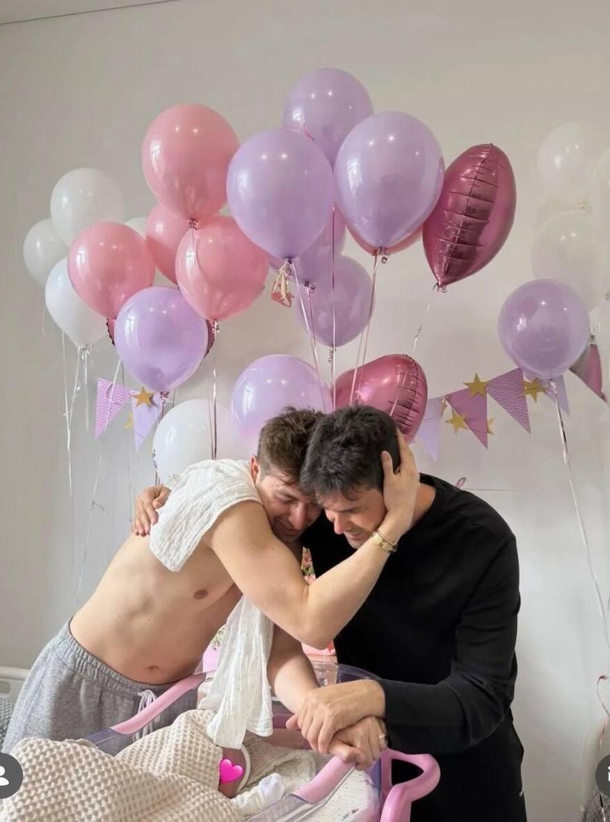 מזל טוב! (צילום: אינסטגרם) אופיר דן