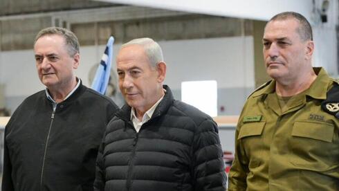 נתניהו, כ"ץ וזמיר בבסיס פלמחים