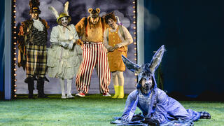 Сцена из спектакля "Винни-Пух" 