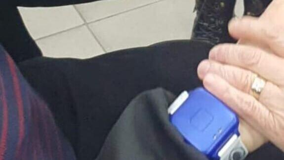 צמיד שמסייע לחירשים להבין מתי יש אזעקה