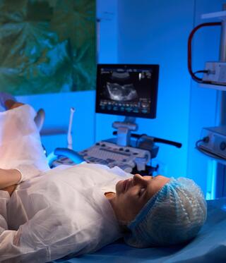 שאיבת ביציות