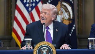 "טראמפ שוקל פעולה קרקעית של כוח מצומצם"