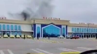 תיעוד לכאורה של כטב"ם מתפוצץ ב נמל תעופה ב דרום אזרבייג'ן ירי מ איראן