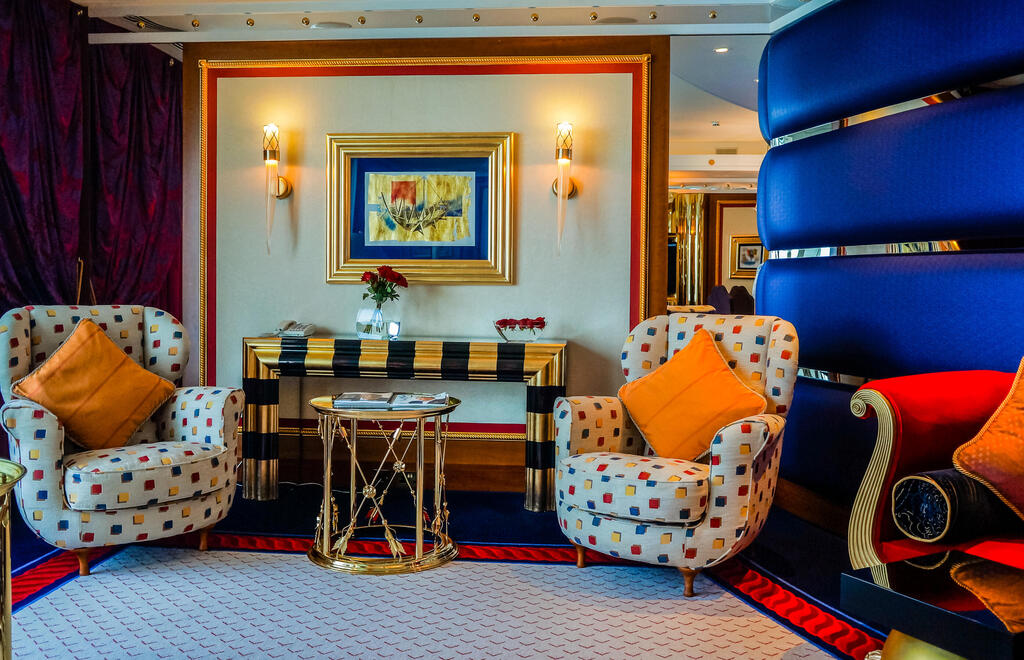 interior of hotel Burj al Arab 