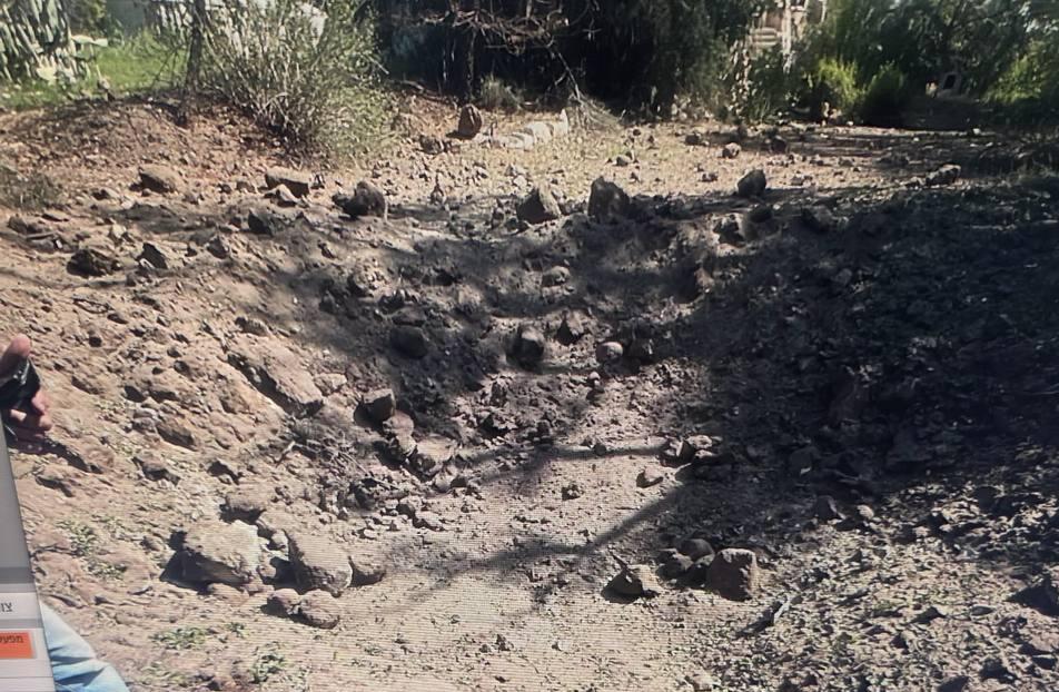  הנפילה בשטח פתוח במרכז