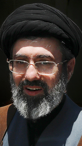 מוג'תבא חמינאי , עלי חמינאי