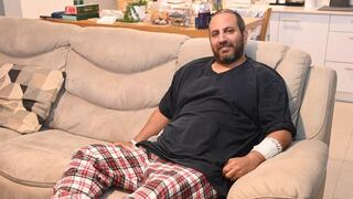 דותן סולימן, שוהה באשפוז בית אחרי שני ניתוחים