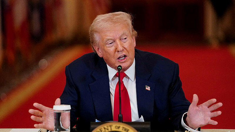 Дональд Трамп (Фото: Nathan Howard, REUTERS) דונלד טראמפ הלילה