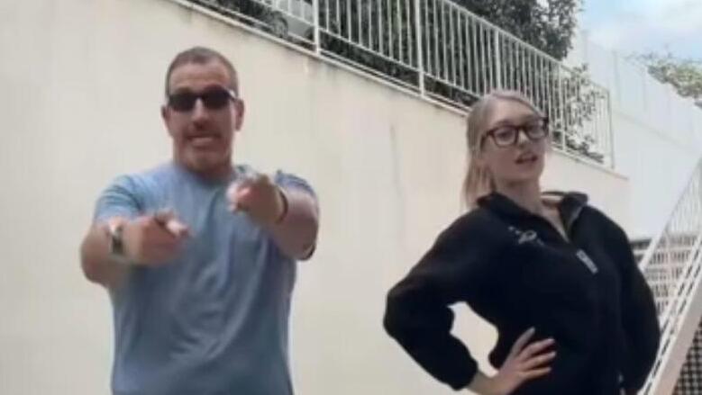 איל ולדמן בת זוג מאיה סרטון טיקטוק חמינאי מת 